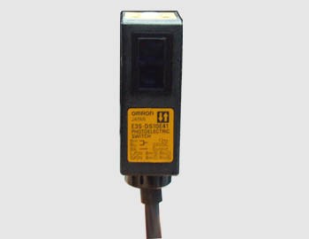 供应欧姆龙传感器E3S-2E41 2M